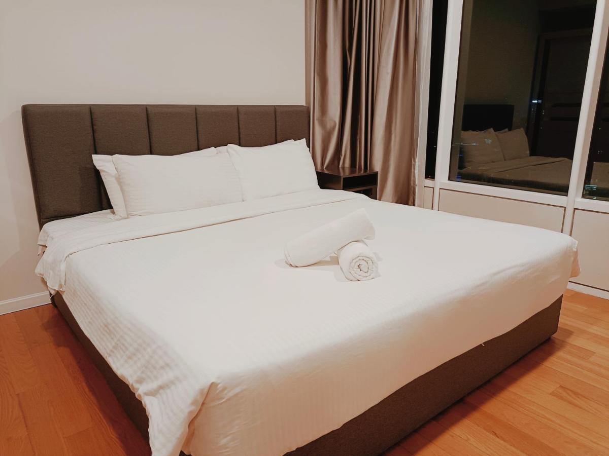 Sky Suites Klcc Kl Home Kuala Lumpur Exterior foto
